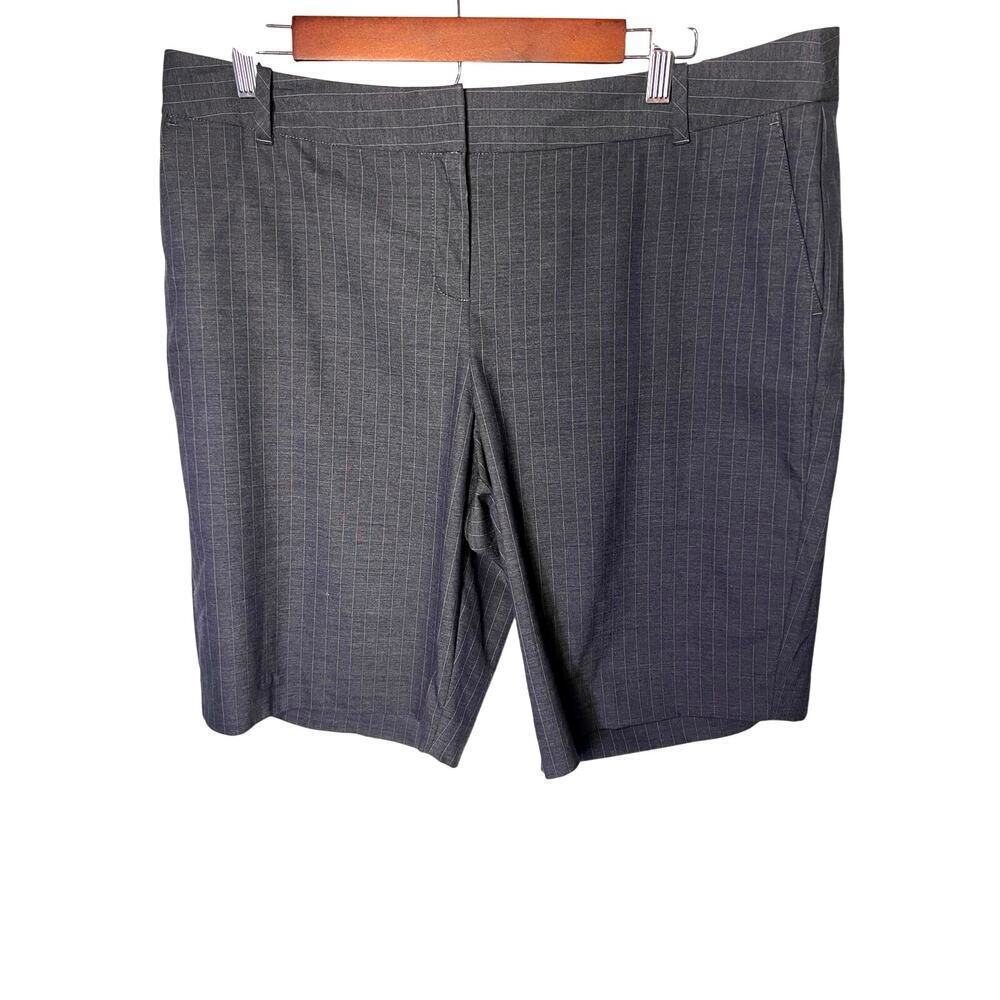 J Jill Wool Blend Grey Penstripe Bermuda Dark Academia Y2K Women’s Shorts Size L